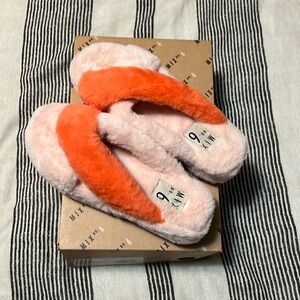 Mix no 6 Slippers